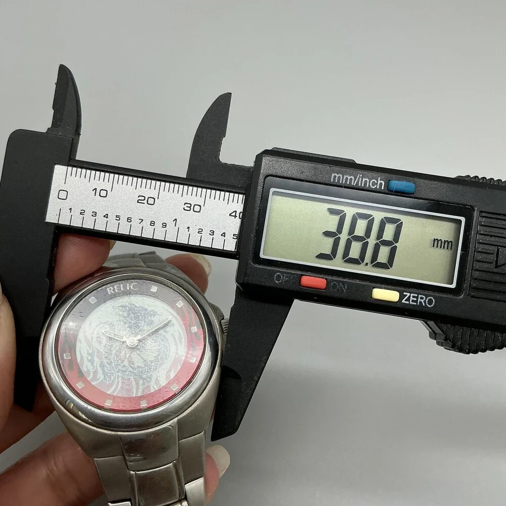Relic Big Tic Mens Watch 39mm Dragon Flame Animated Stainless New Battery 6